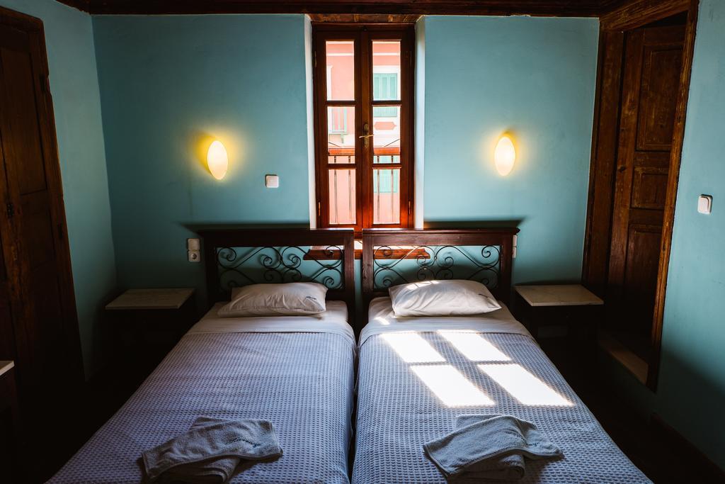 Karnayo Hotell Meyísti Exteriör bild
