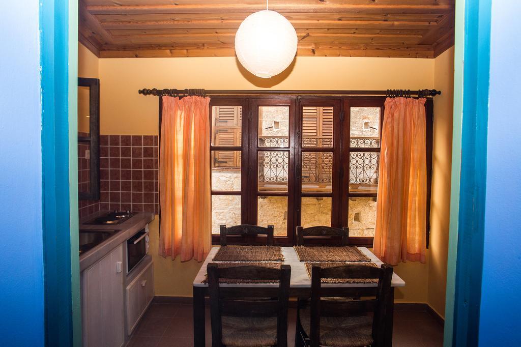 Karnayo Hotell Meyísti Exteriör bild