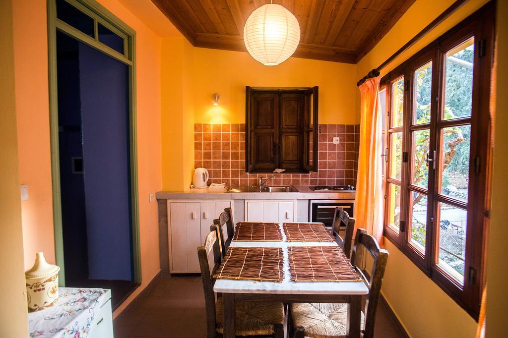 Karnayo Hotell Meyísti Exteriör bild